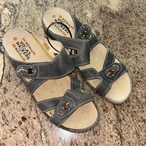 Volks Walkers Gray Comfort Sandals